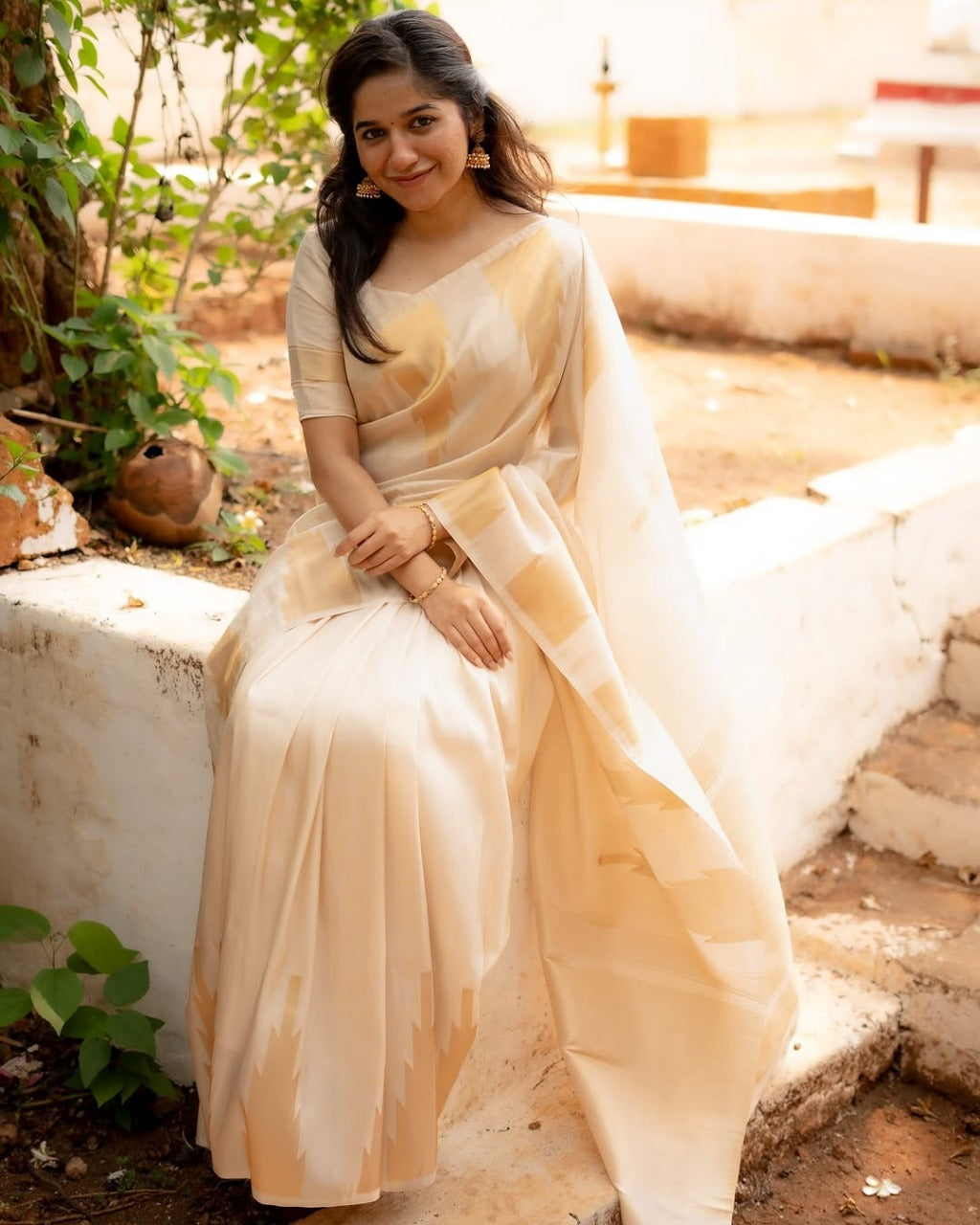 Cream Banarasi Soft Silk Zari Work Saree