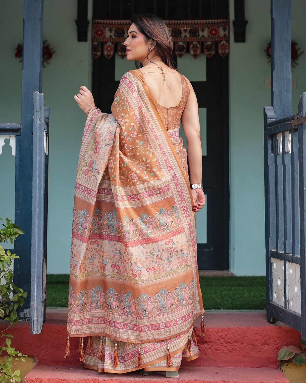 Caramel Brown Floral Handloom Saree with Printed Pallu for Women