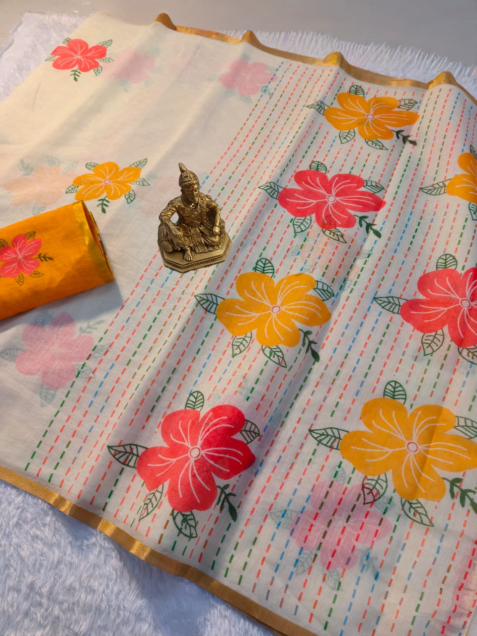Chikoo Floral Linen Digital Print Saree with Blouse for Women