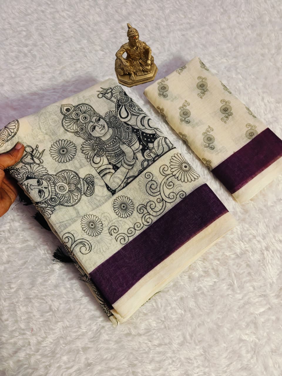 Cream Linen Mosaic Print Saree With Designer Pallu for Women