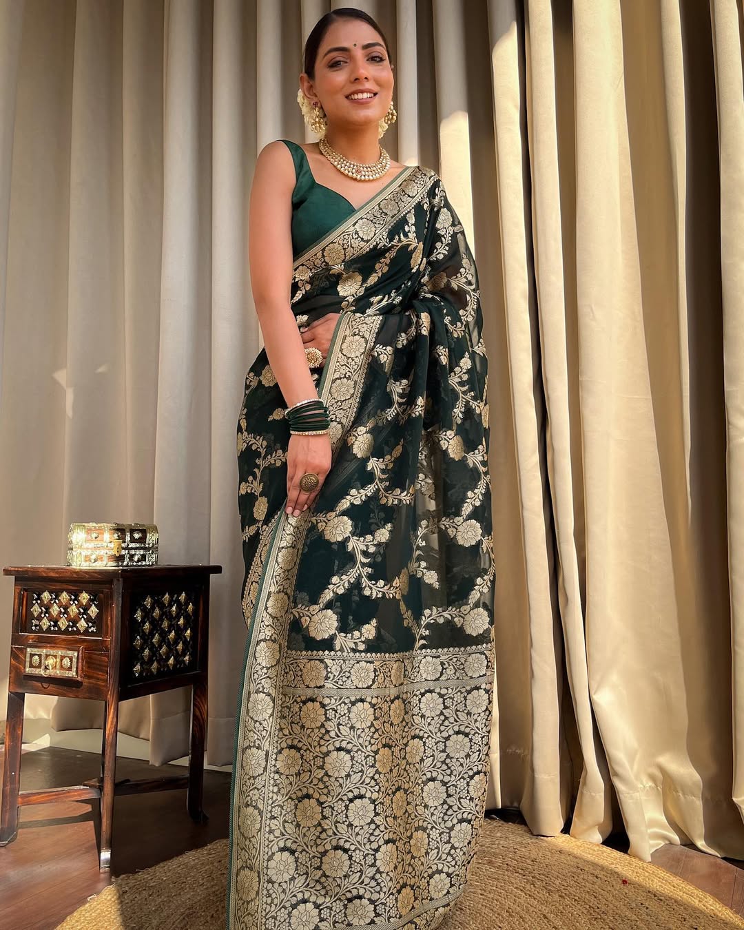 Dark Green Banarasi Silk Saree With Gold Jacquard Work for Women