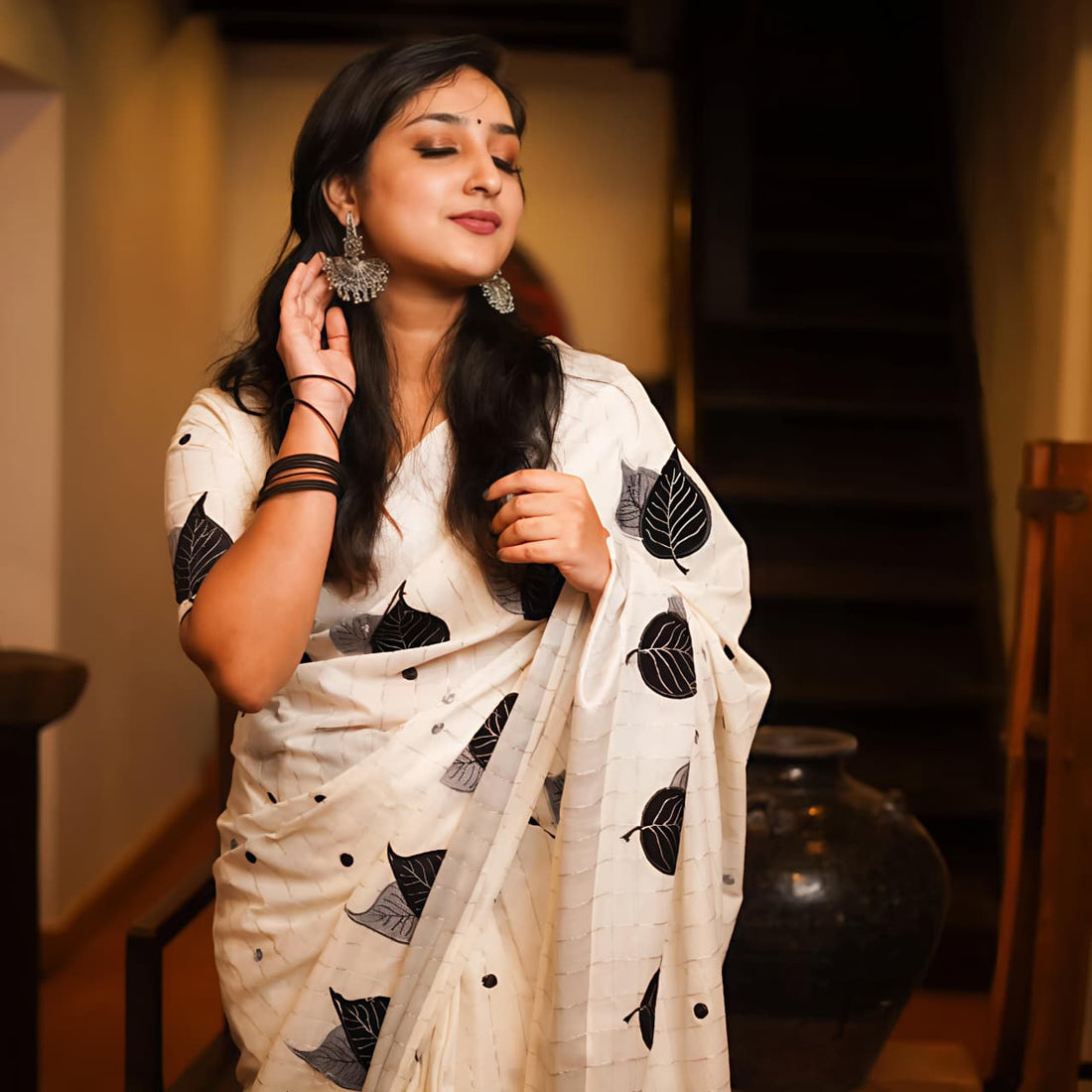 Designer Cream Linen Saree with Matching Blouse for Women