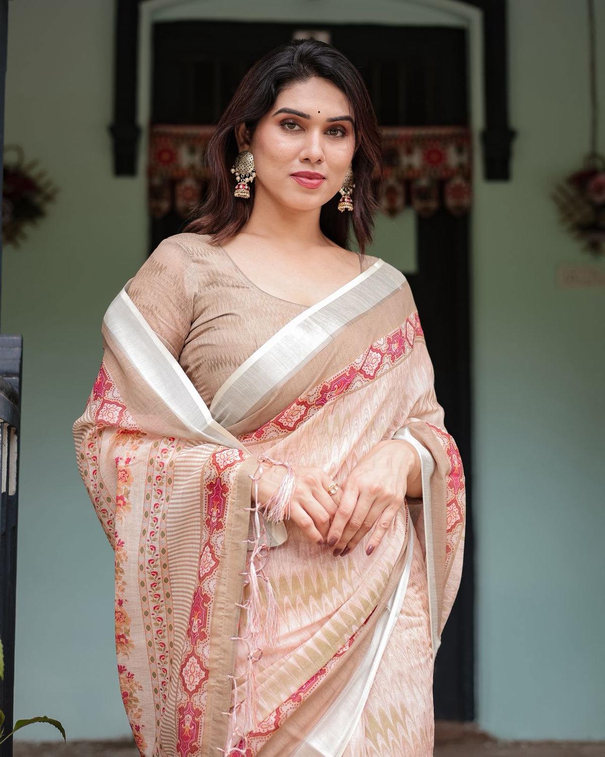 Elegant Beige &amp; Peach Linen Saree with Designer Border for Women