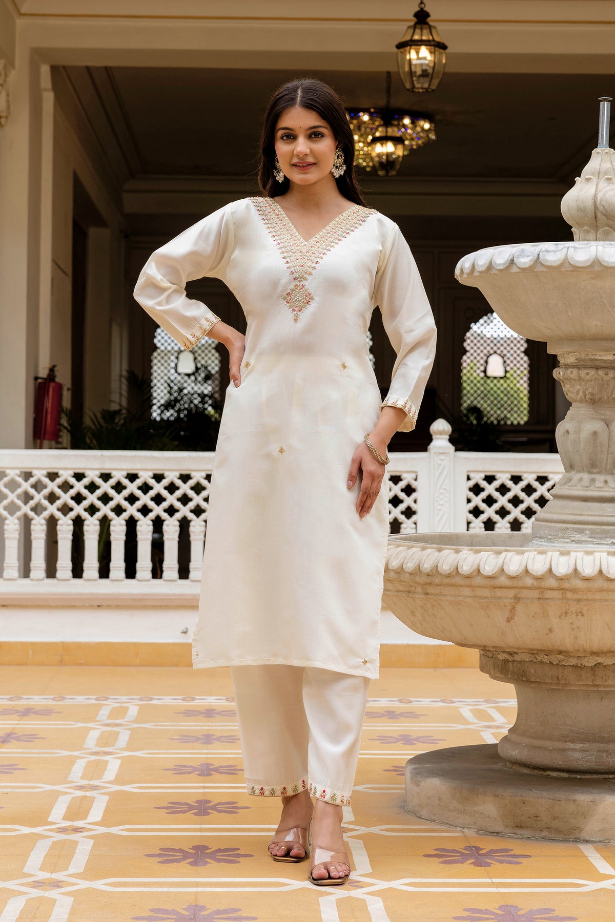 Cream Embroidered Chanderi Kurti Pant Dupatta Set for Women