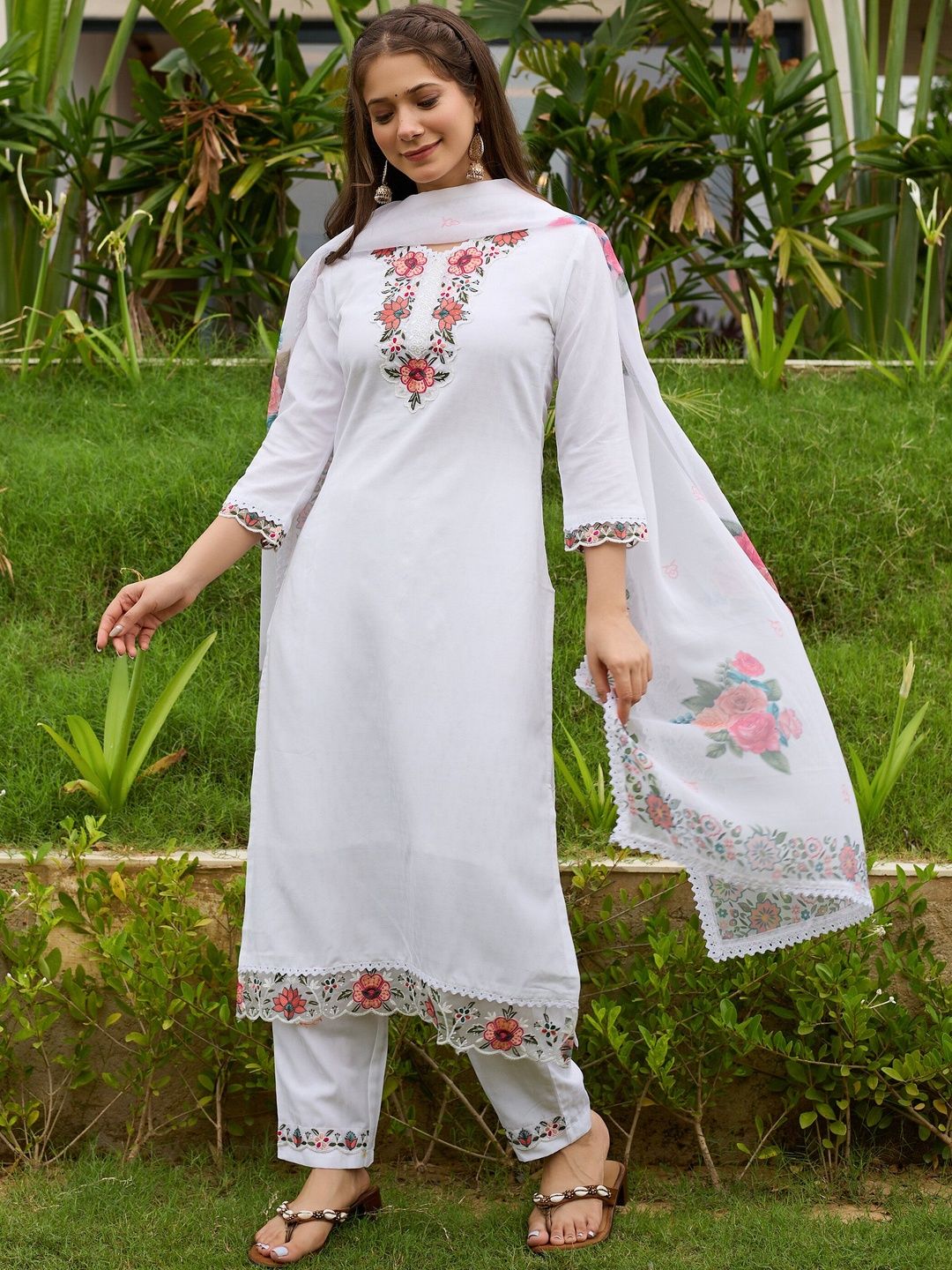 Embroidered Kurti Pant Set with Taby Dupatta for Women