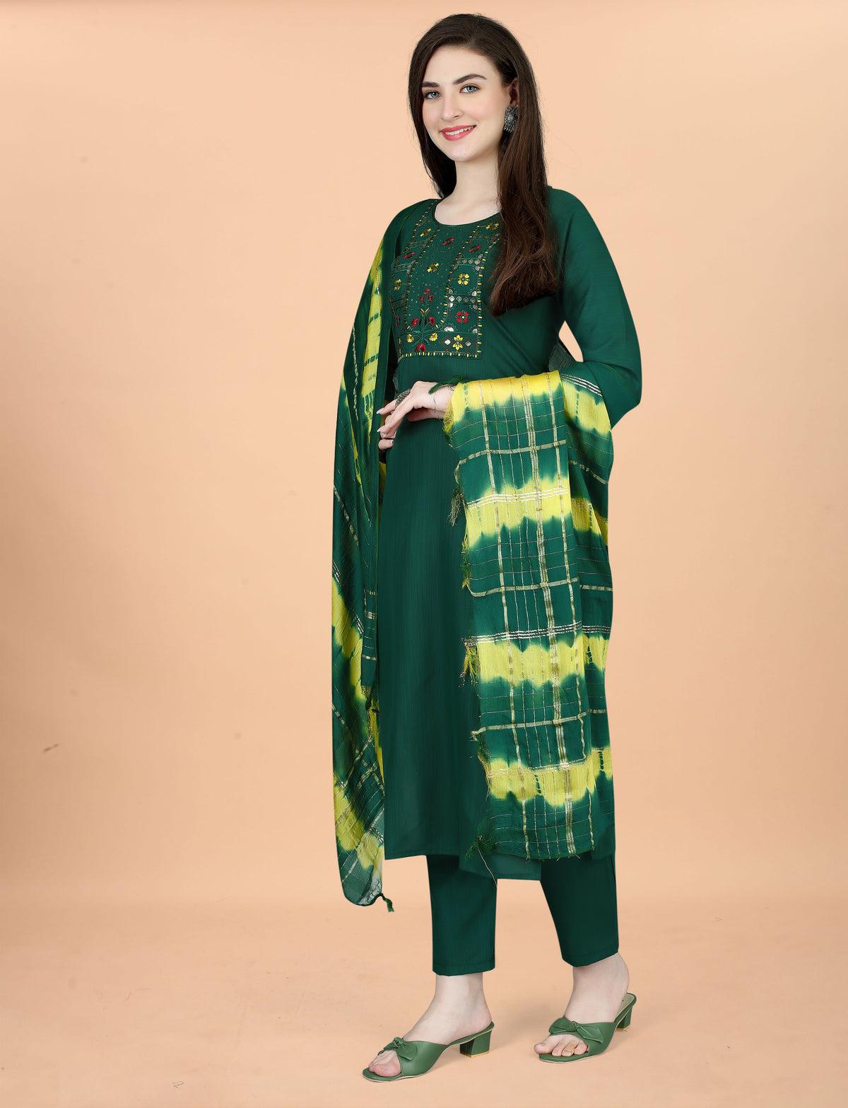 Emerald Green Embroidered Kurta Pant Dupatta Set for Women