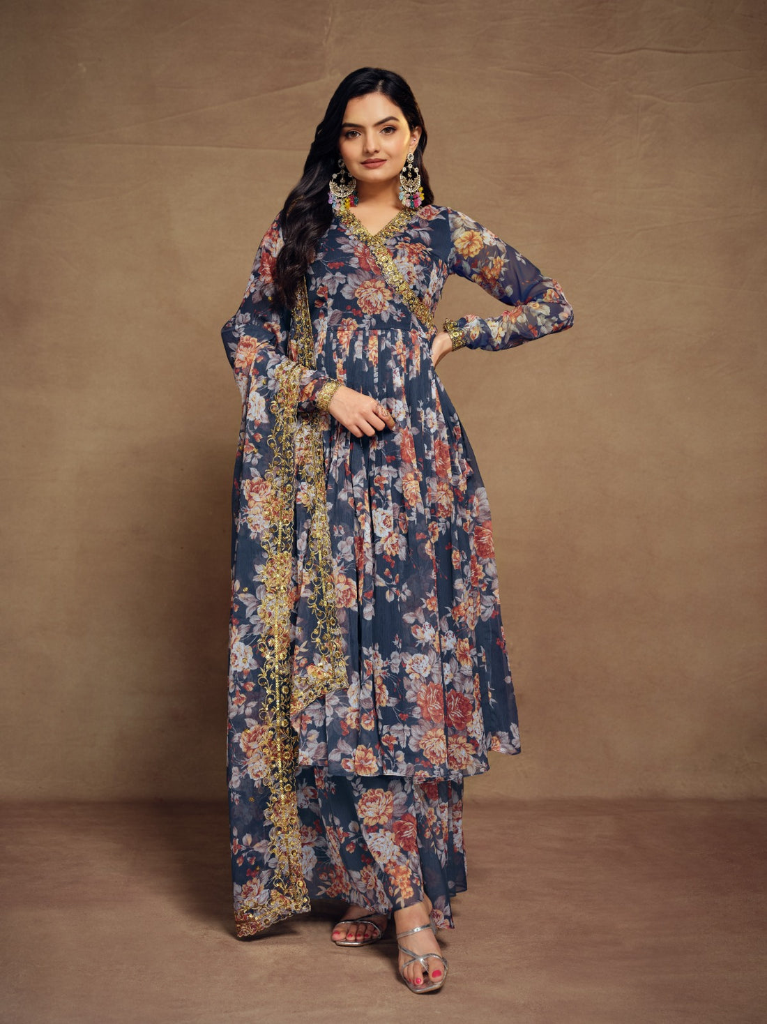 Floral Digital Printed Chiffon Kurti Palazzo Set with Zari Embroider 2