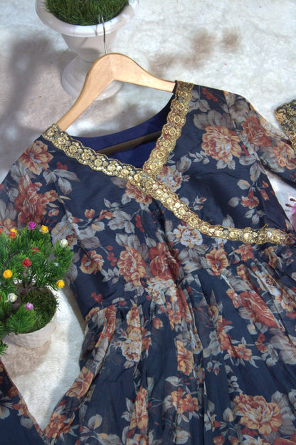 Floral Digital Printed Chiffon Kurti Palazzo Set with Zari Embroider 2