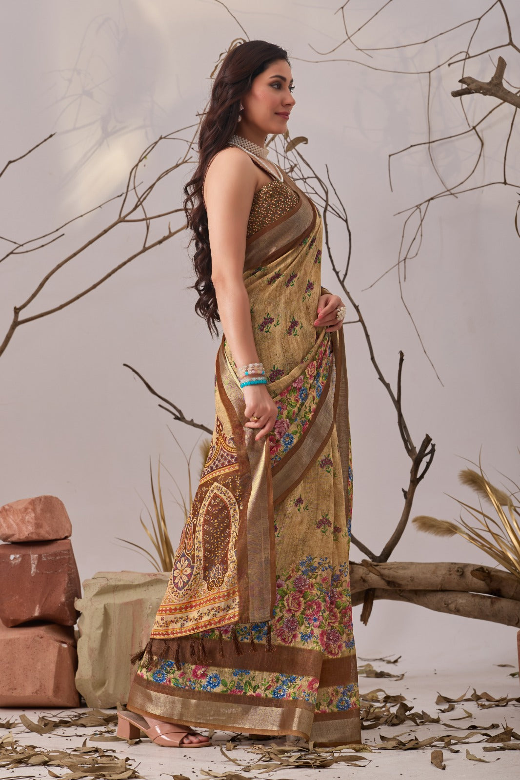 Golden Bloom Designer Printed Linen Cotton Saree With Blouse