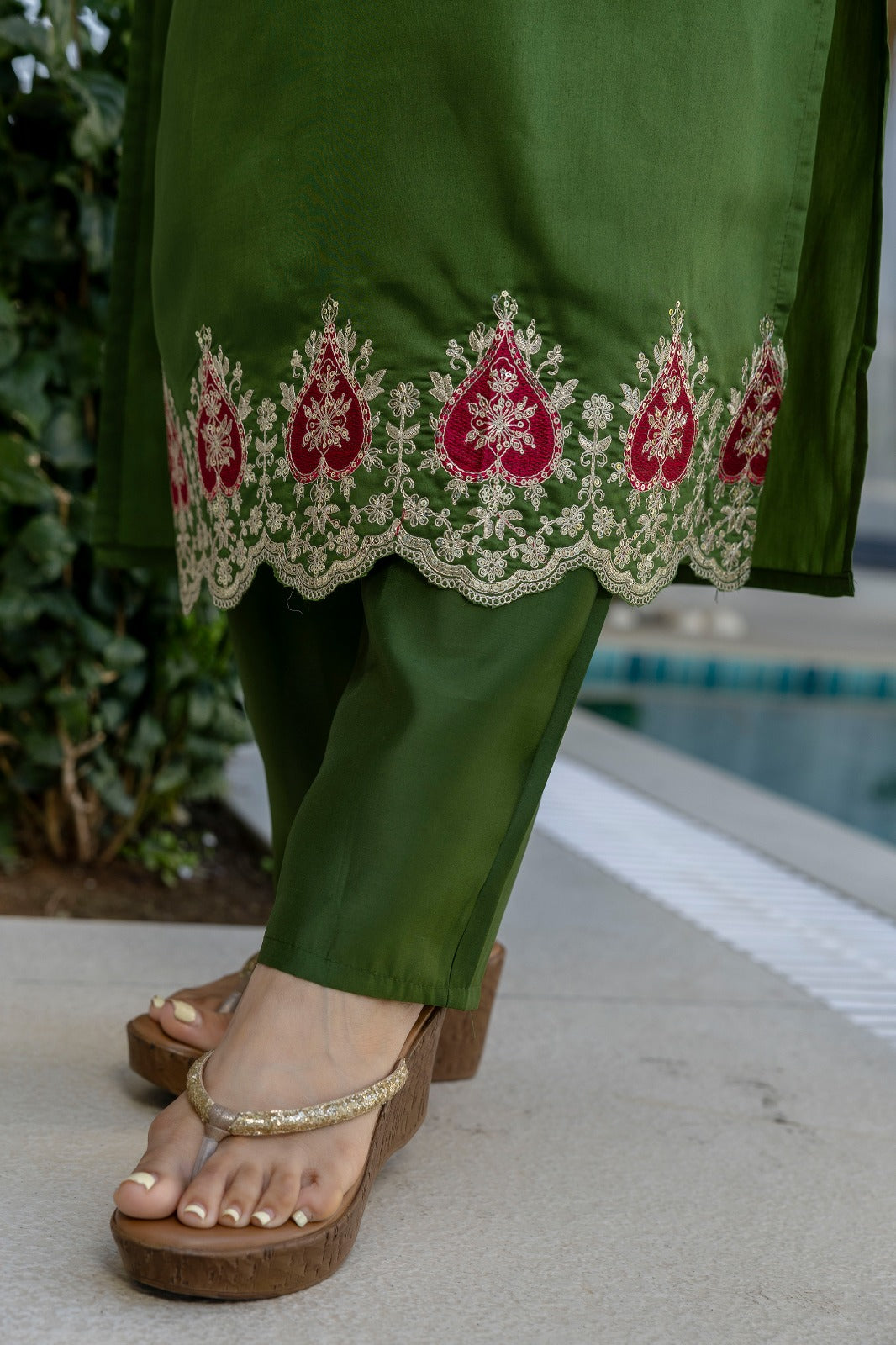 Green Chanderi Embroidered Kurta Pant Dupatta Set for Women