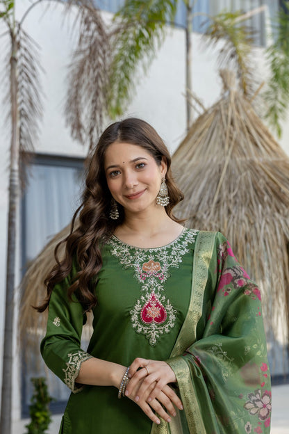 Green Chanderi Embroidered Kurta Pant Dupatta Set for Women