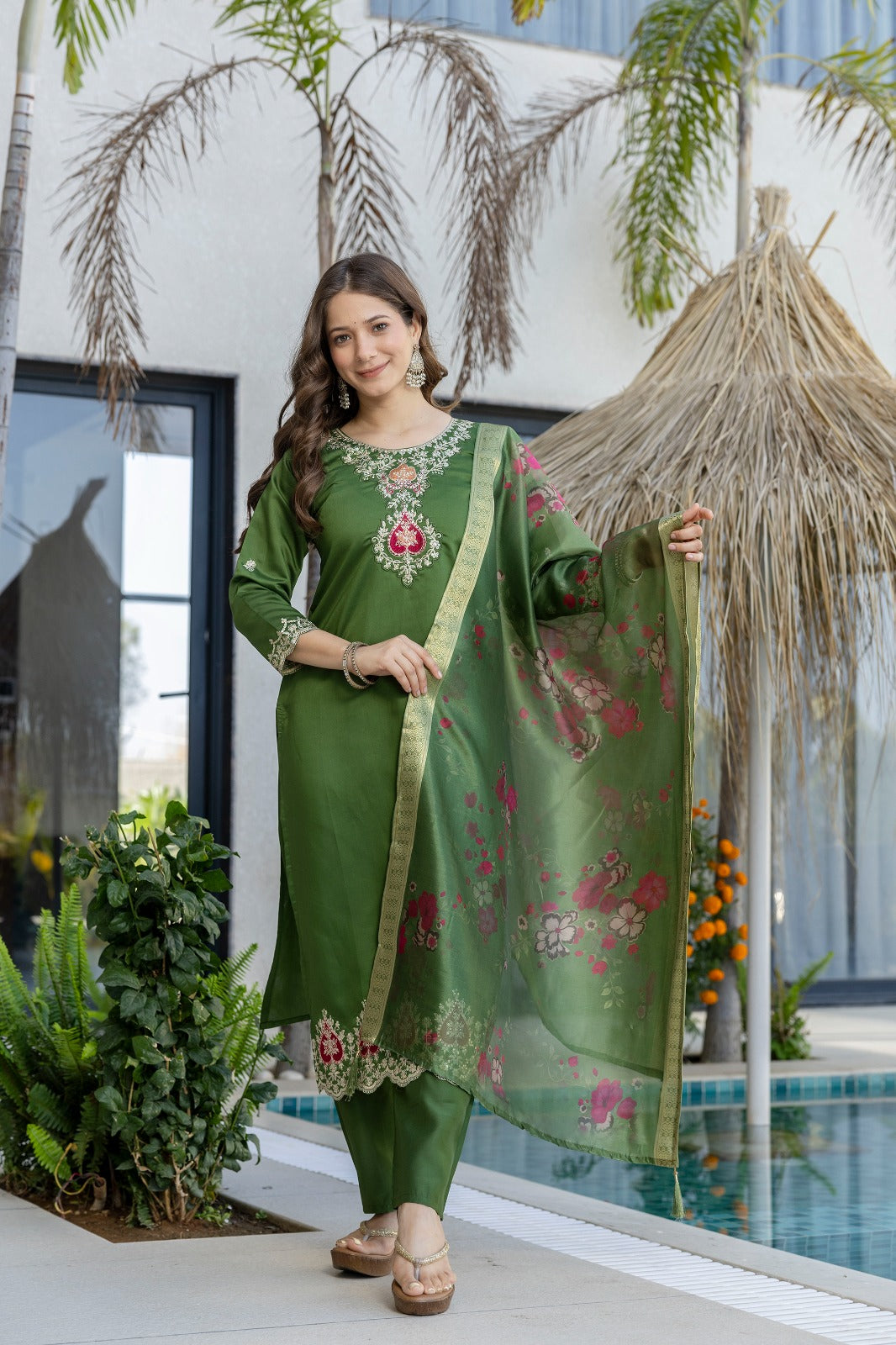 Green Chanderi Embroidered Kurta Pant Dupatta Set for Women