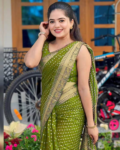 Green Lichi Silk Jacquard Saree with Rich Pallu Design for Women