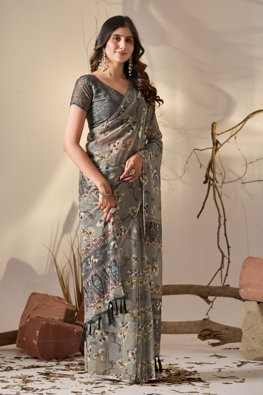Grey Floral Printed Georgette Saree With Designer Pallu for Women