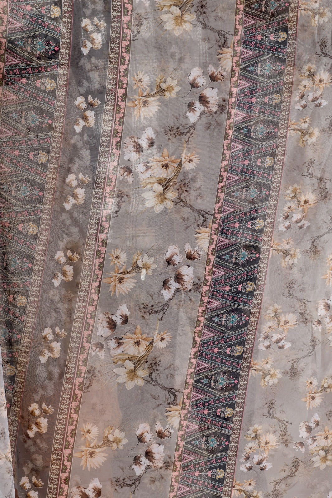 Grey Floral Printed Georgette Saree With Designer Pallu for Women