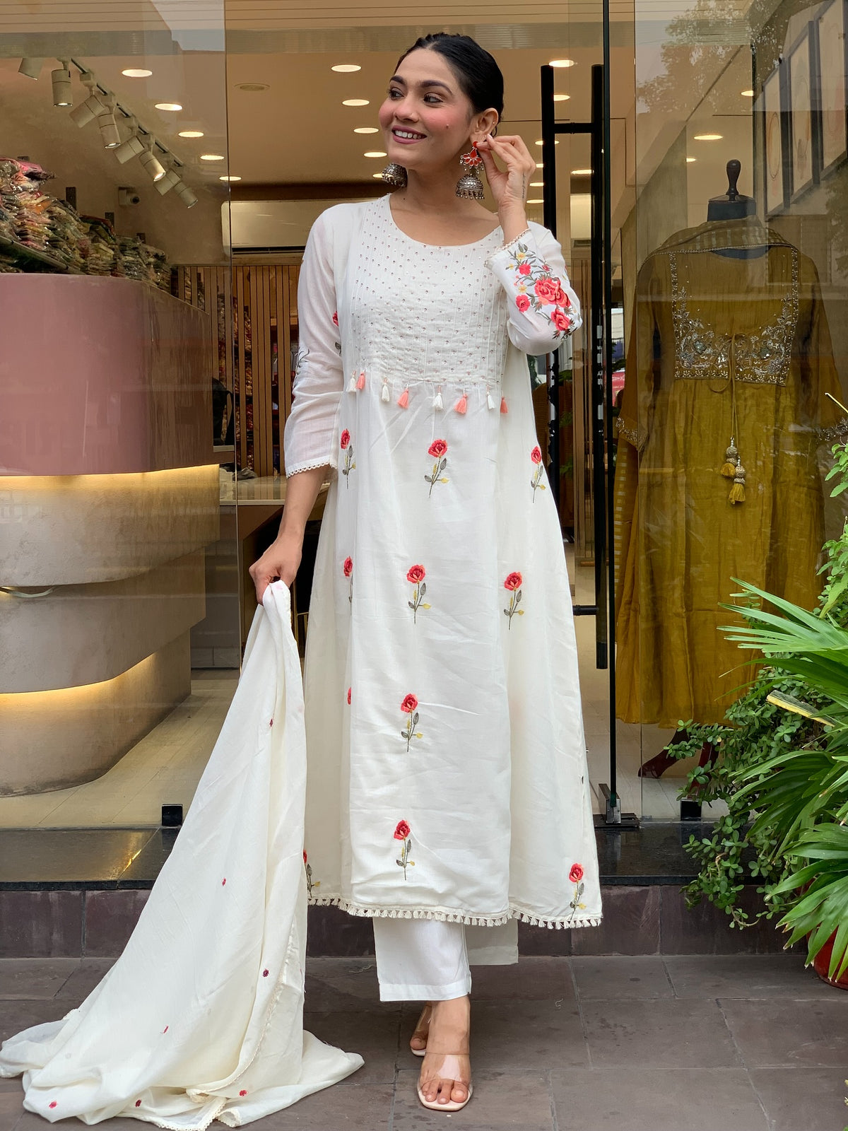Ivory Floral Embroidered Chanderi Silk Kurta Set Women 2 for Women