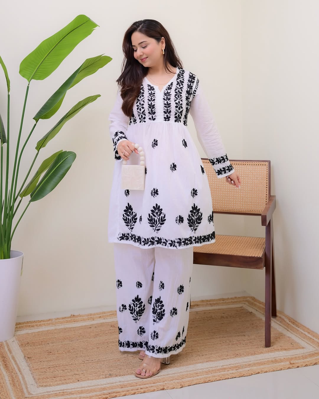 Soft Khadi Cotton White Kurta Set with Black Design for Women