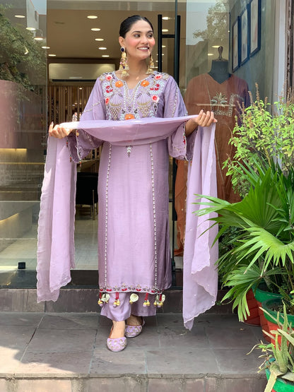 Lavender Chanderi Embroidered Kurta Set with Dupatta for Women