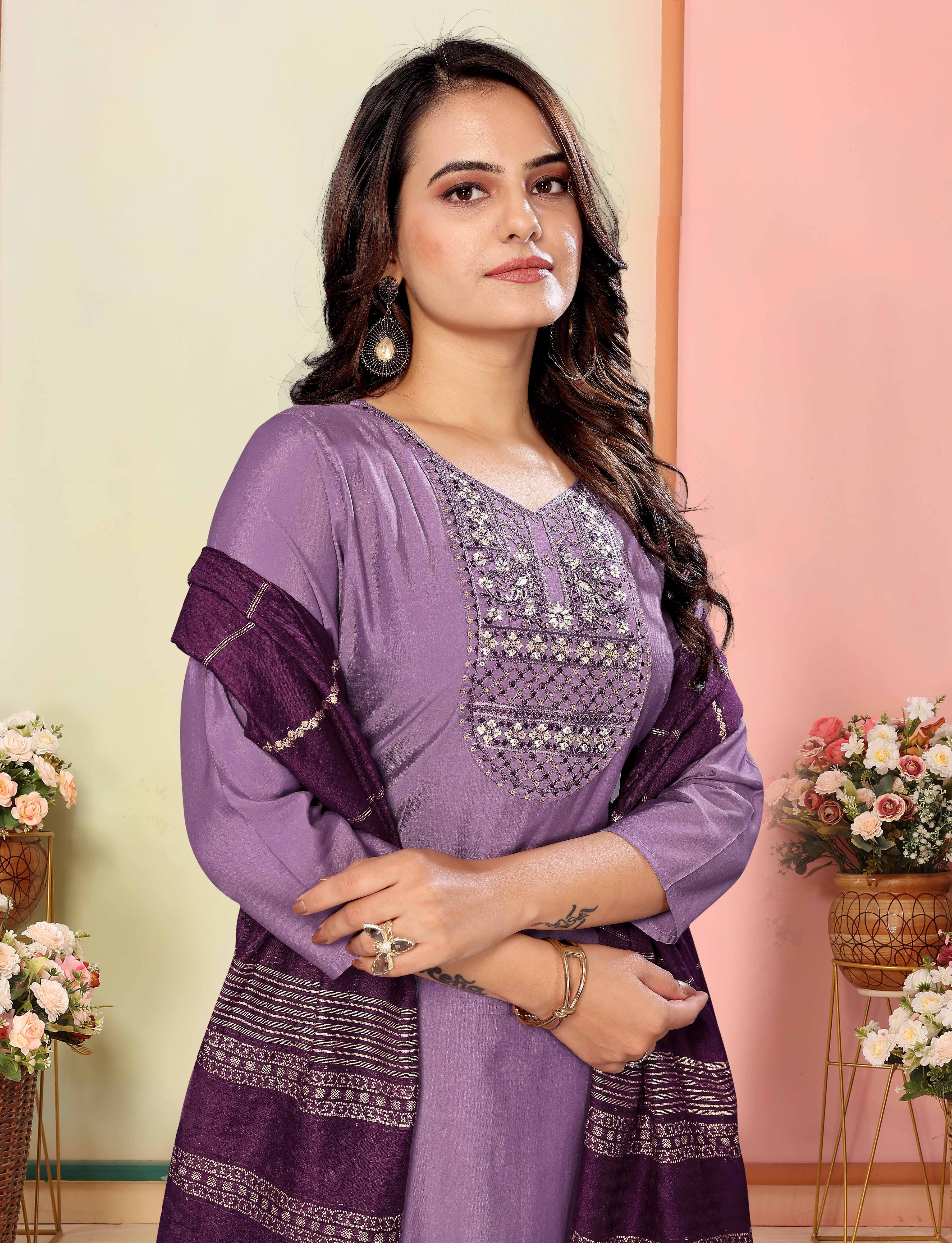 Lavender Silk Embroidered Kurta Pant Dupatta Set
