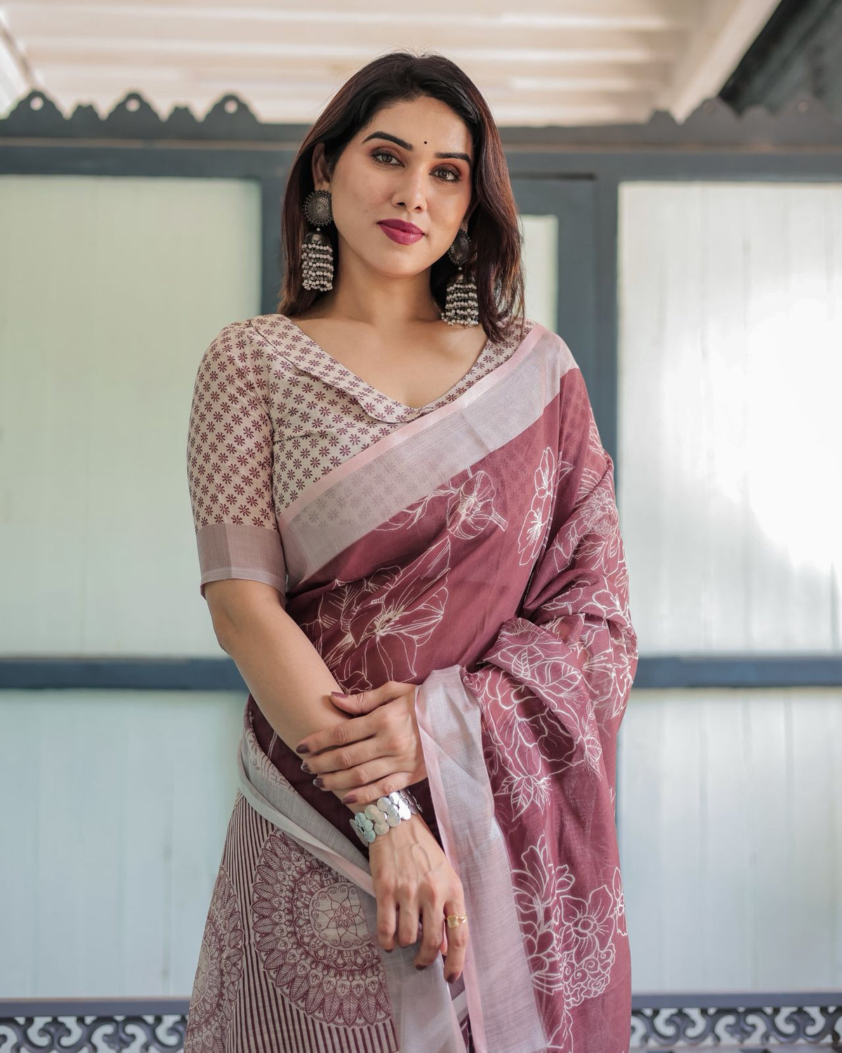 Maroon Floral Linen Saree with Elegant Printed Design for Women