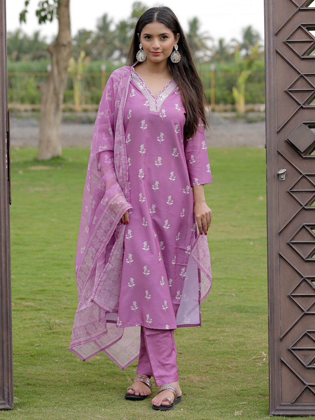 Onion Pink Printed Kurti Pant Dupatta Set for Women