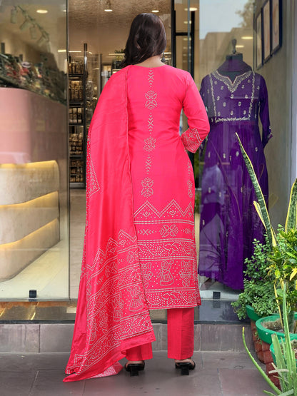 Rani Pink Crepe Embroidered Kurta Pant Dupatta Set for Women