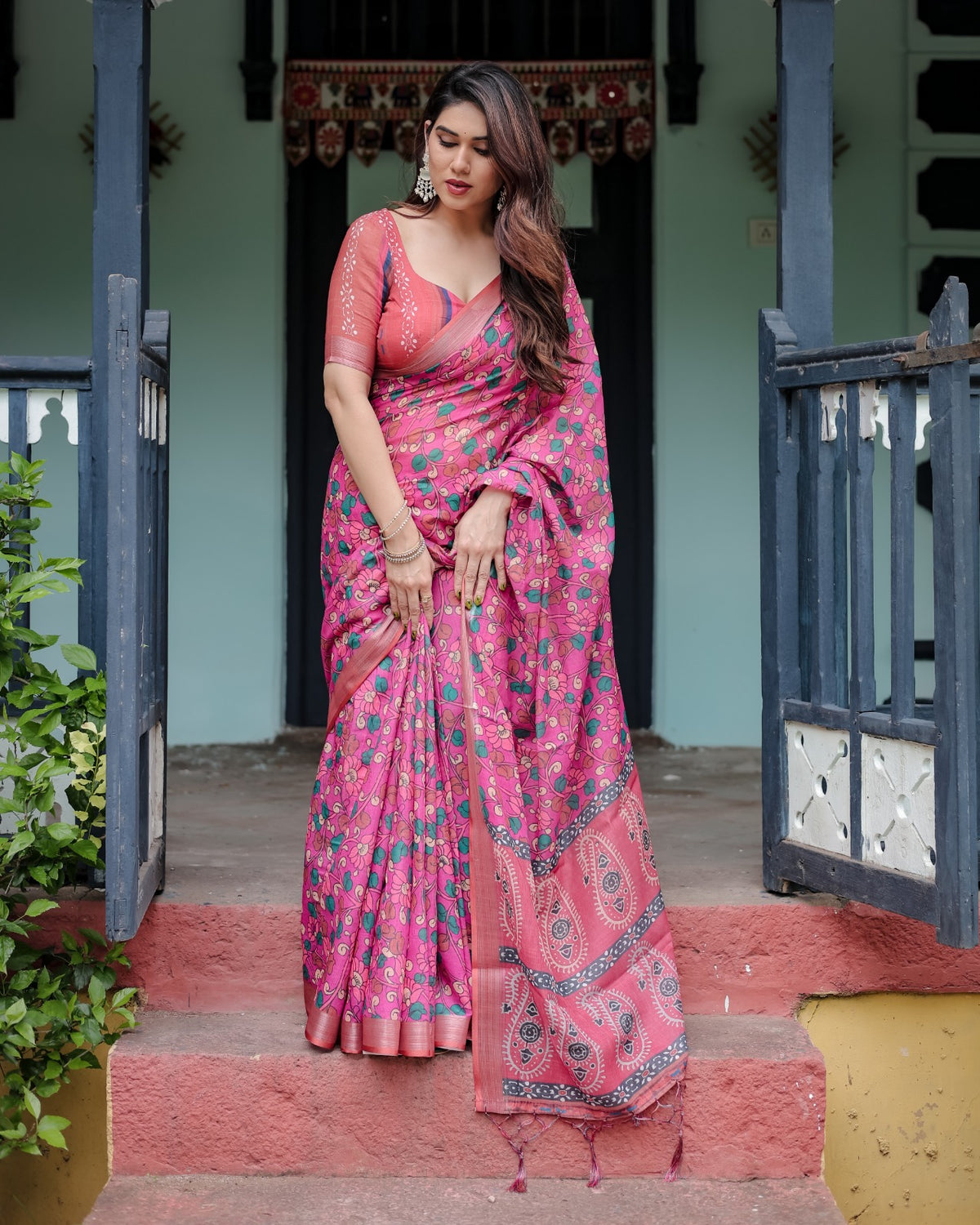Pink Floral Printed Linen Cotton Saree for Women