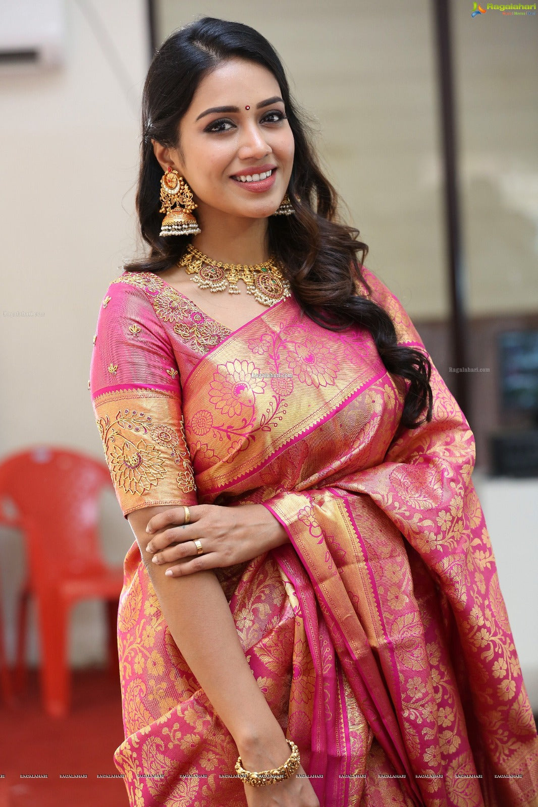 Pink Gold Banarasi Lichi Silk Saree with Rich Zari Work for Women