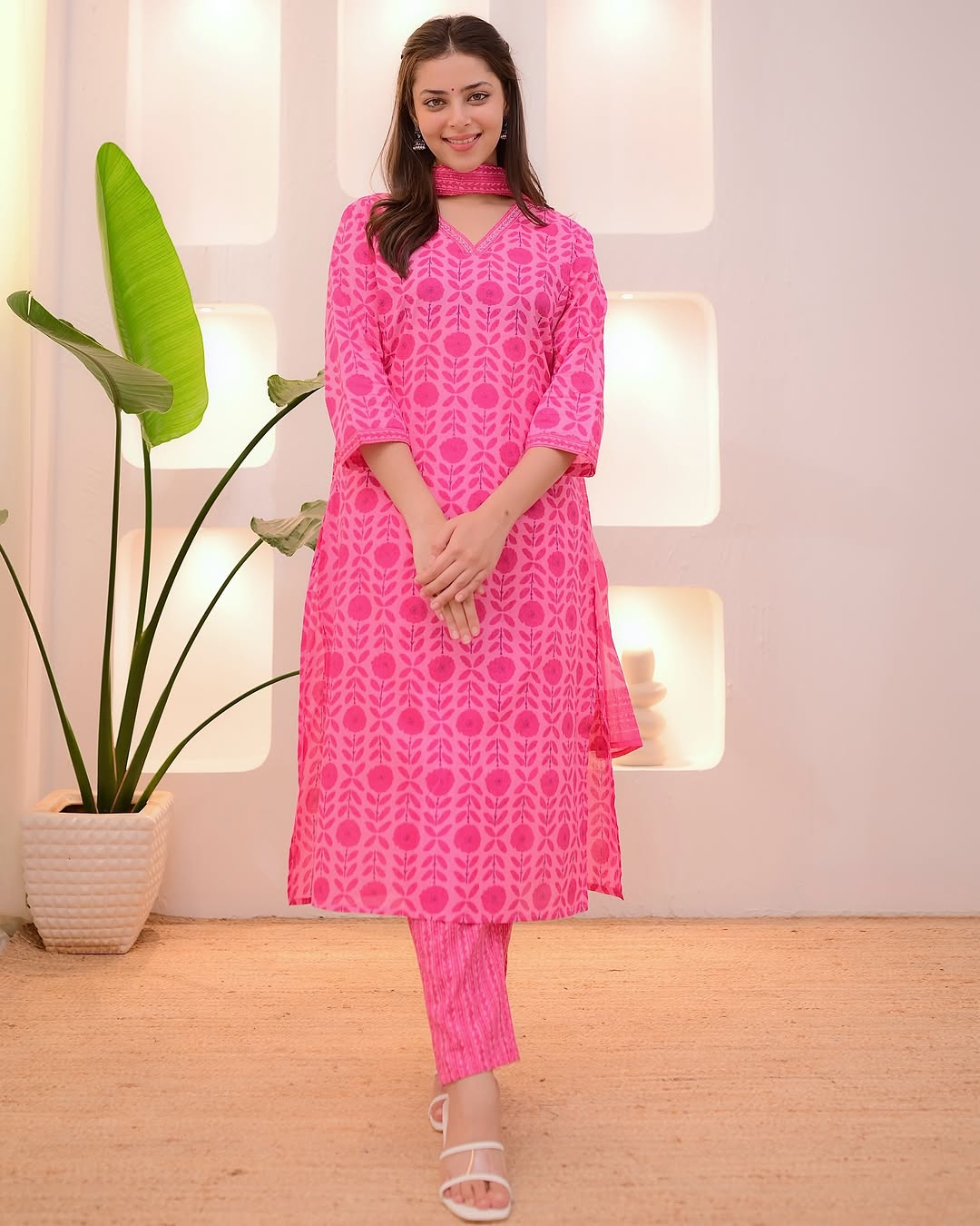 Pink Printed Rayon Kurta Set with Dupatta for Elegant Everyday Wear