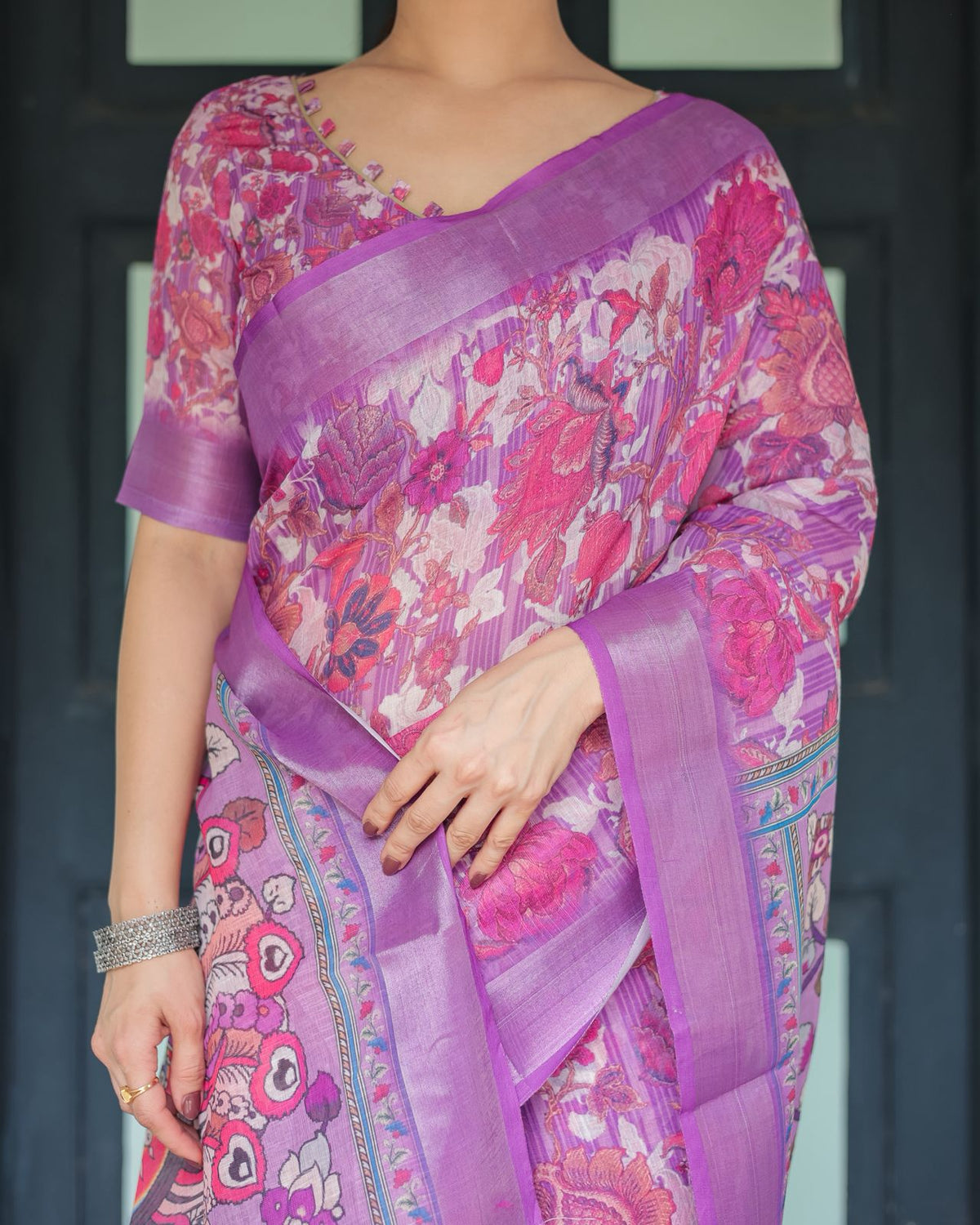 Purple Floral Linen Saree with Elegant Printed Pallu for Women