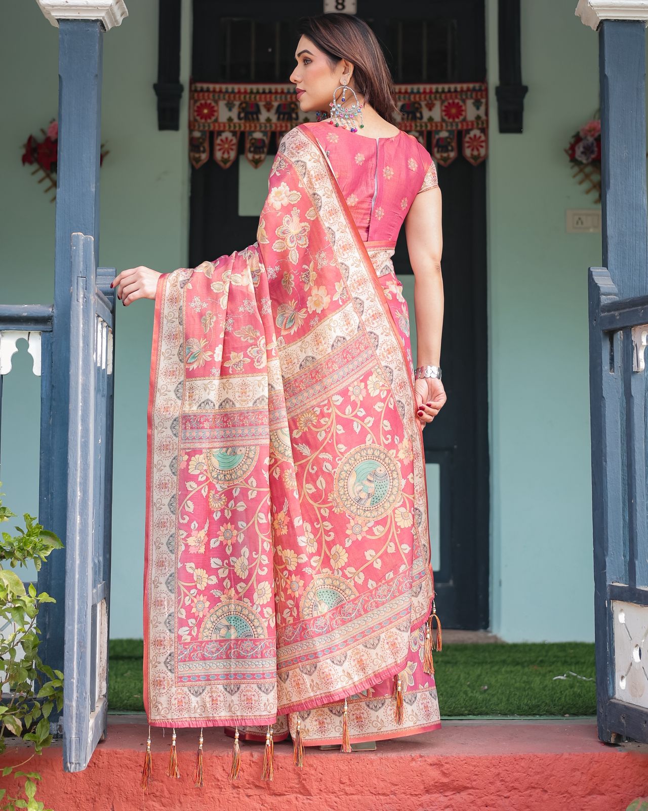 Rani Pink Floral Handloom Saree with Blouse