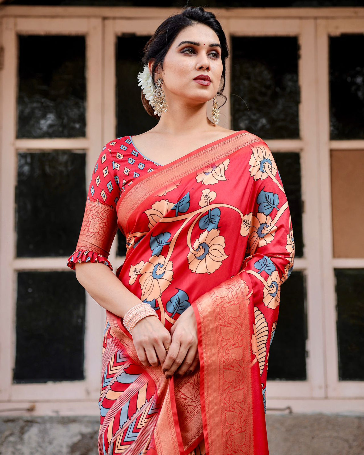 Elegant Red Banarasi Silk Saree for Festive &amp; Wedding Wear for Women