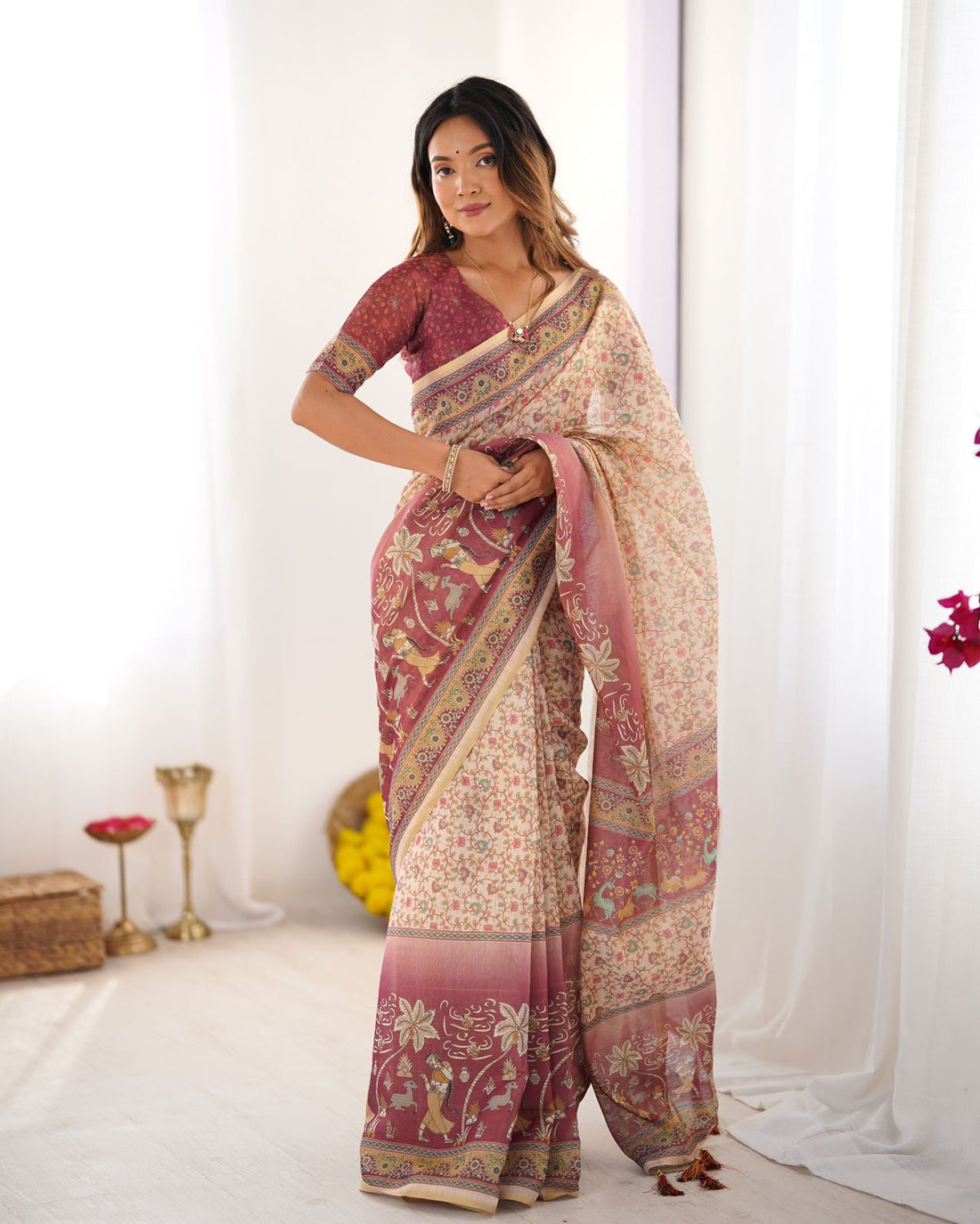 Rose Border Elegance Handloom Saree for Women