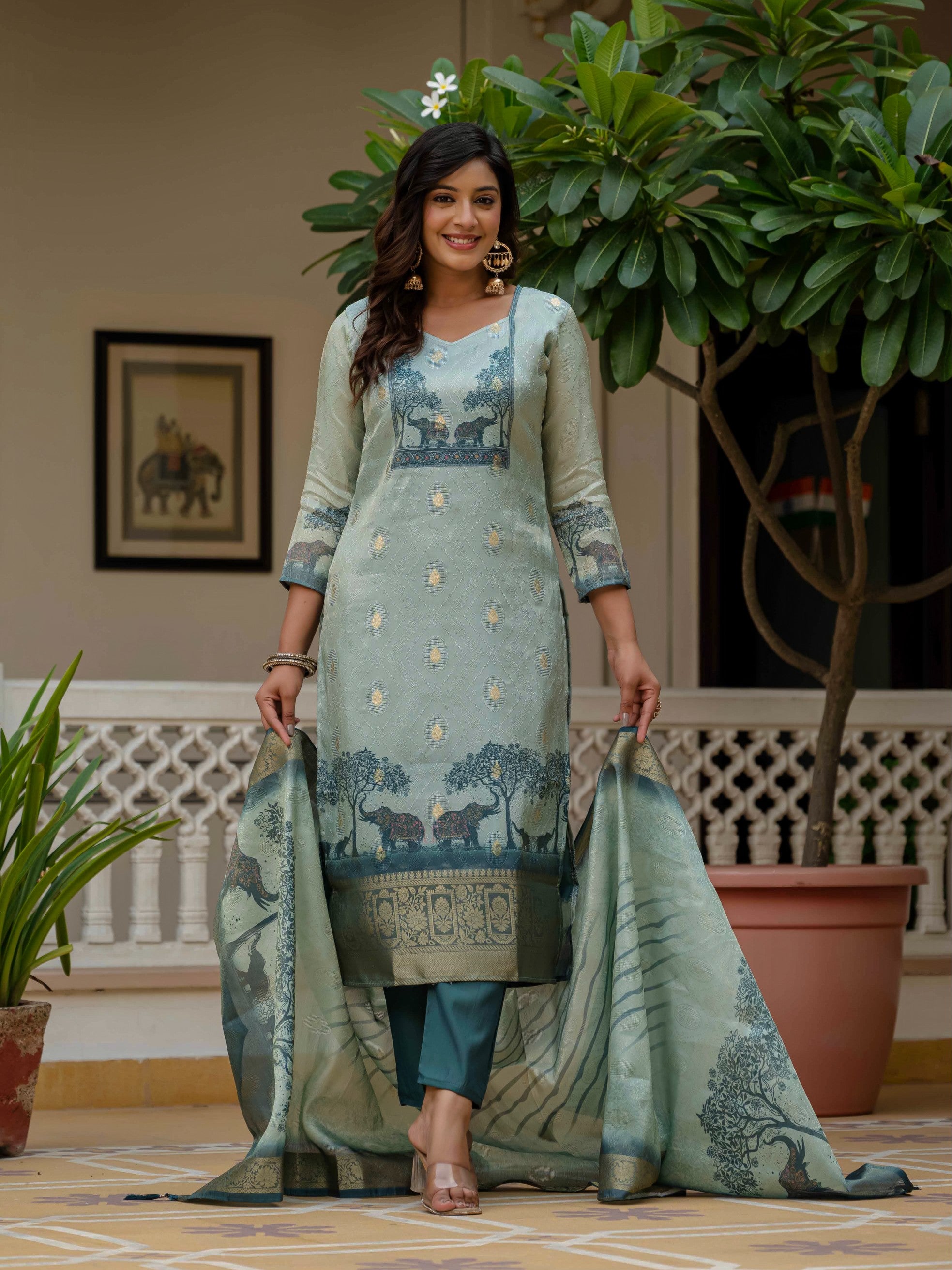 Royal Blue JacquardSilk Heritage Printed Suit Set