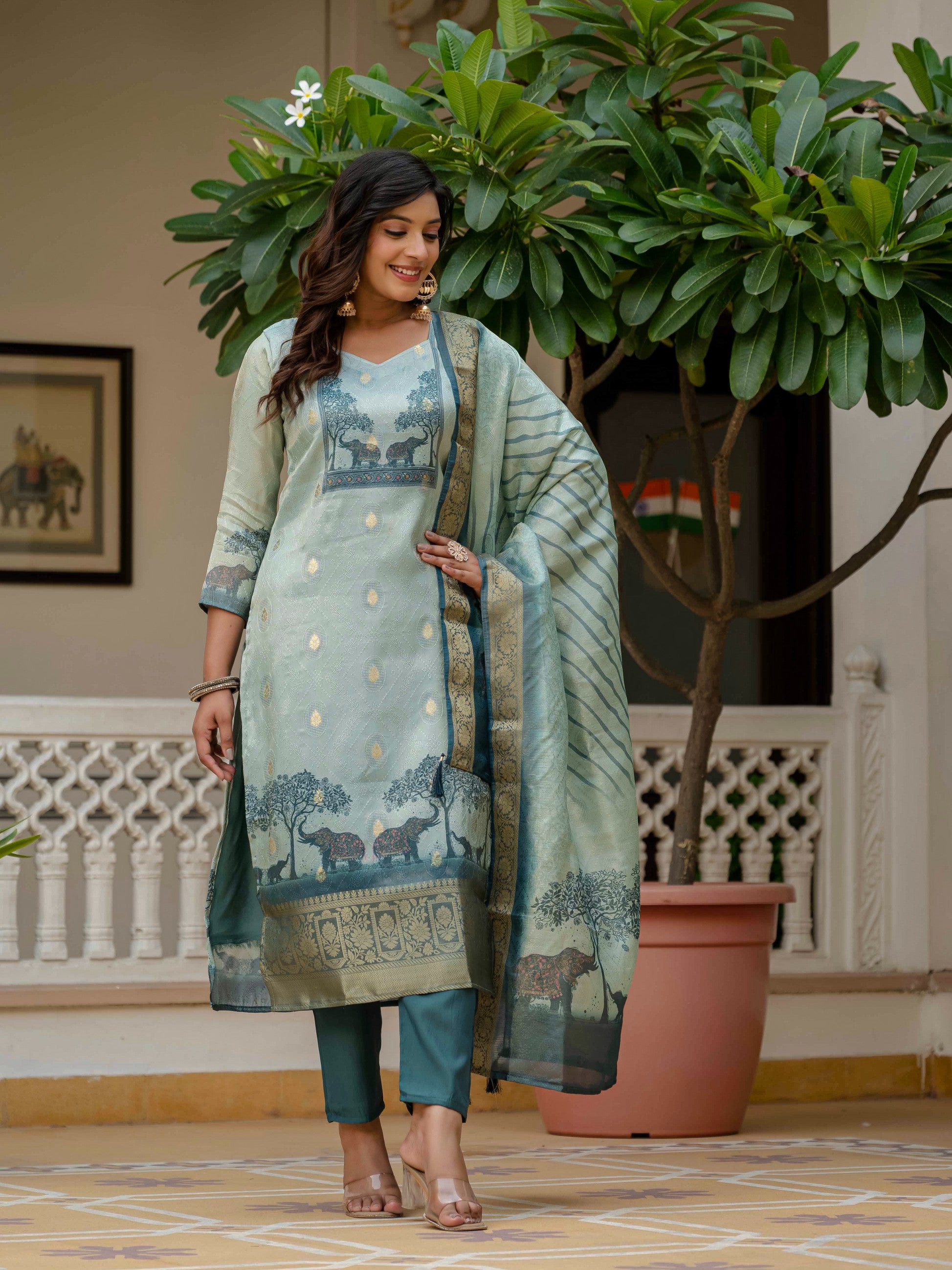 Royal Blue JacquardSilk Heritage Printed Suit Set