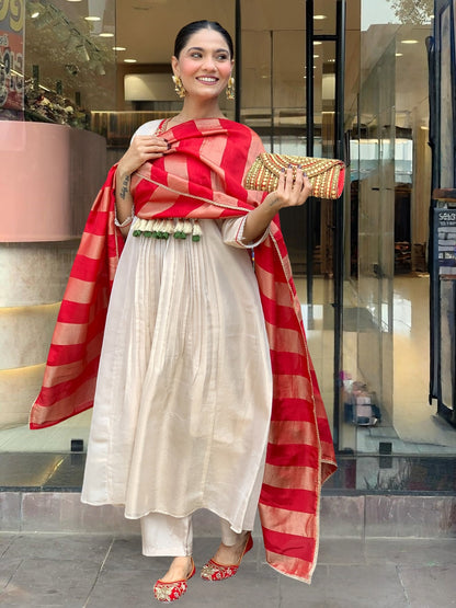 Silk Festive Kurta Pant Set with Zari Jacquard Dupatta for Women