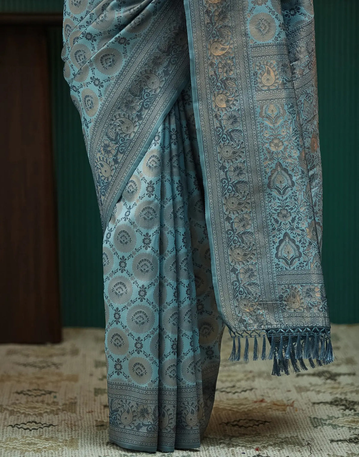 Sky Blue Banarasi Silk Saree with Elegant Zari Weave for Women