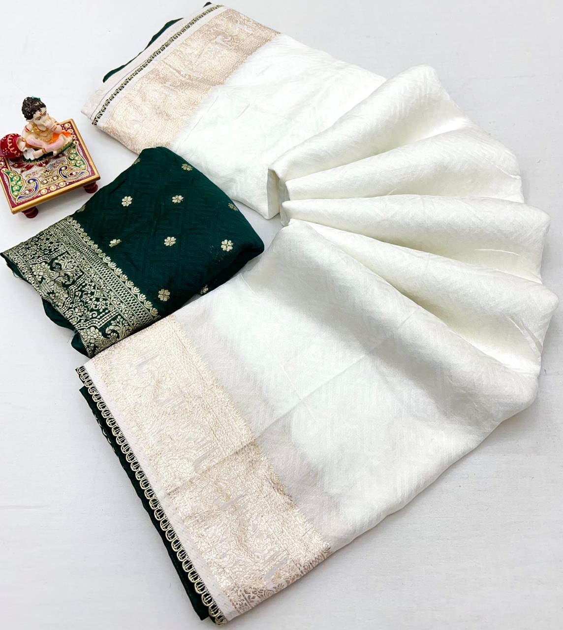 Traditional Cream Maslin Silk Saree With Rich Pallu for Women