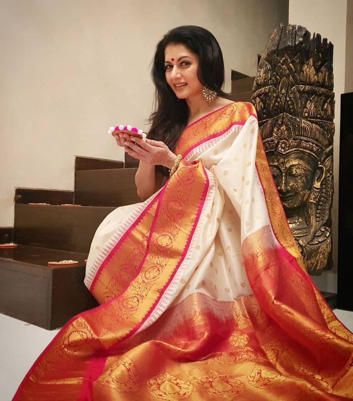 White Red Banarasi Silk Saree With Rich Zari Border for Women