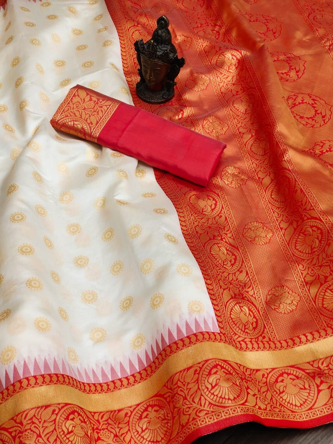 White Red Banarasi Silk Saree With Rich Zari Border for Women